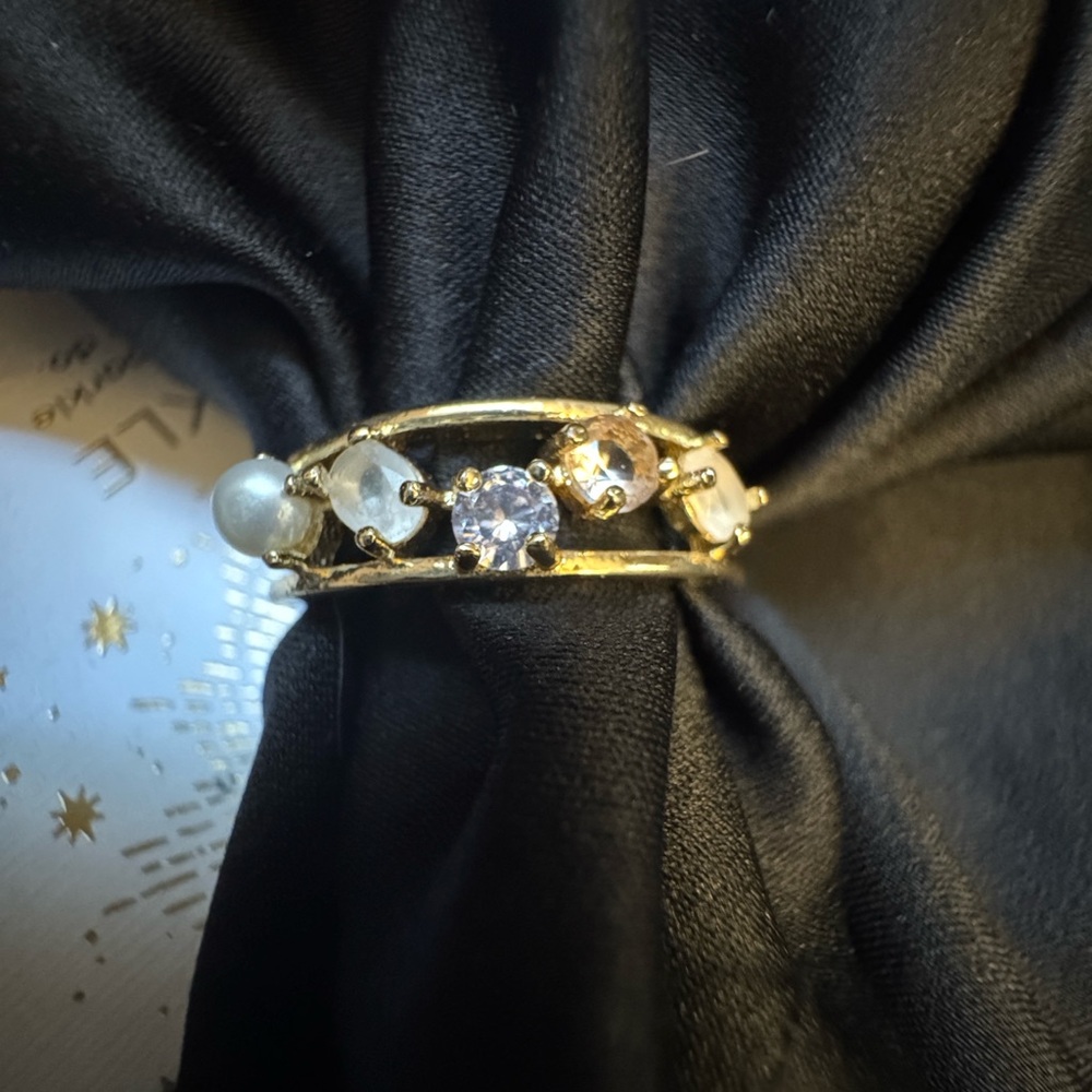 NWT Ring w variety of gems & Pearl Sz 9 14k gold flash plated & cubic zirconia - Picture 9 of 10